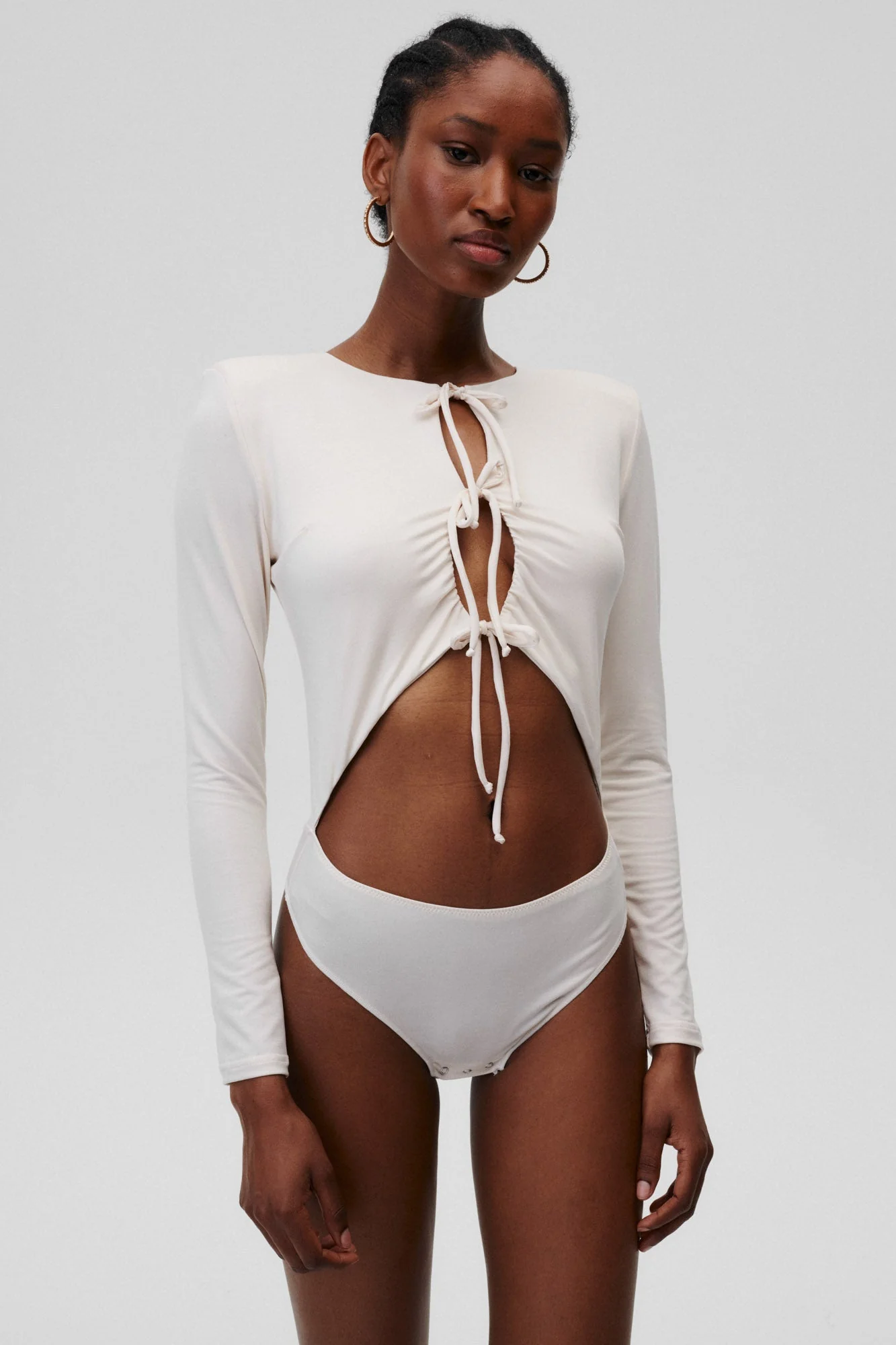 Body Con Te Kremowe