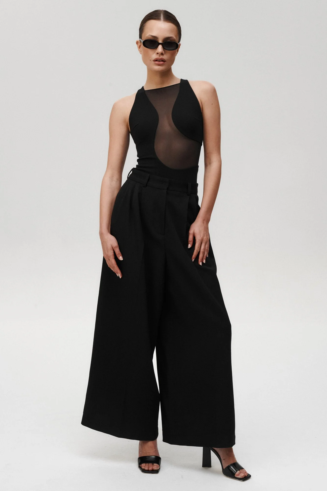 Body Front Row Czarne - Image 6
