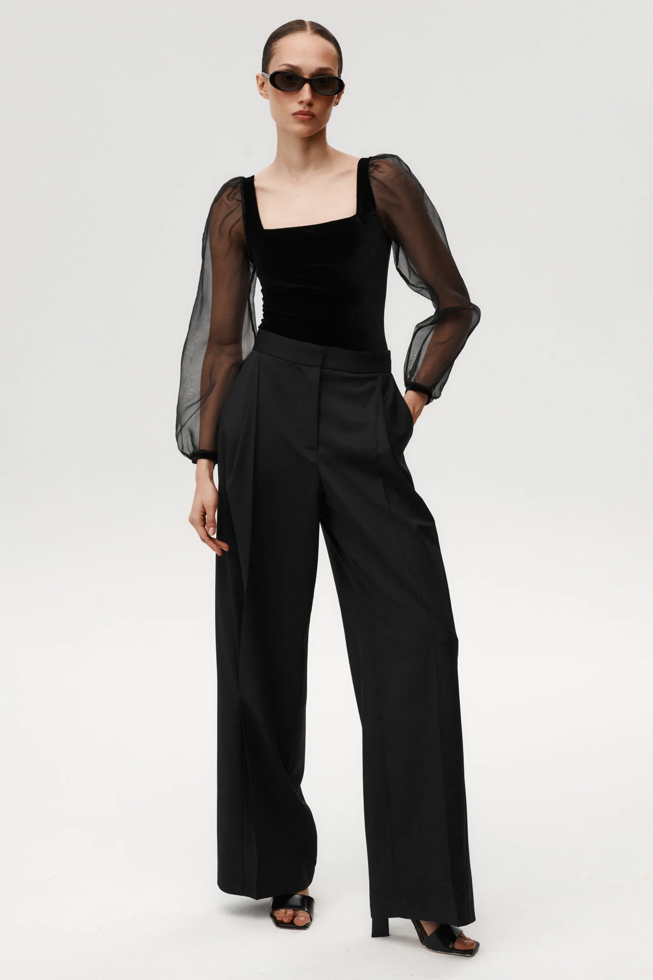 Body Hazy Line Czarne - Image 3