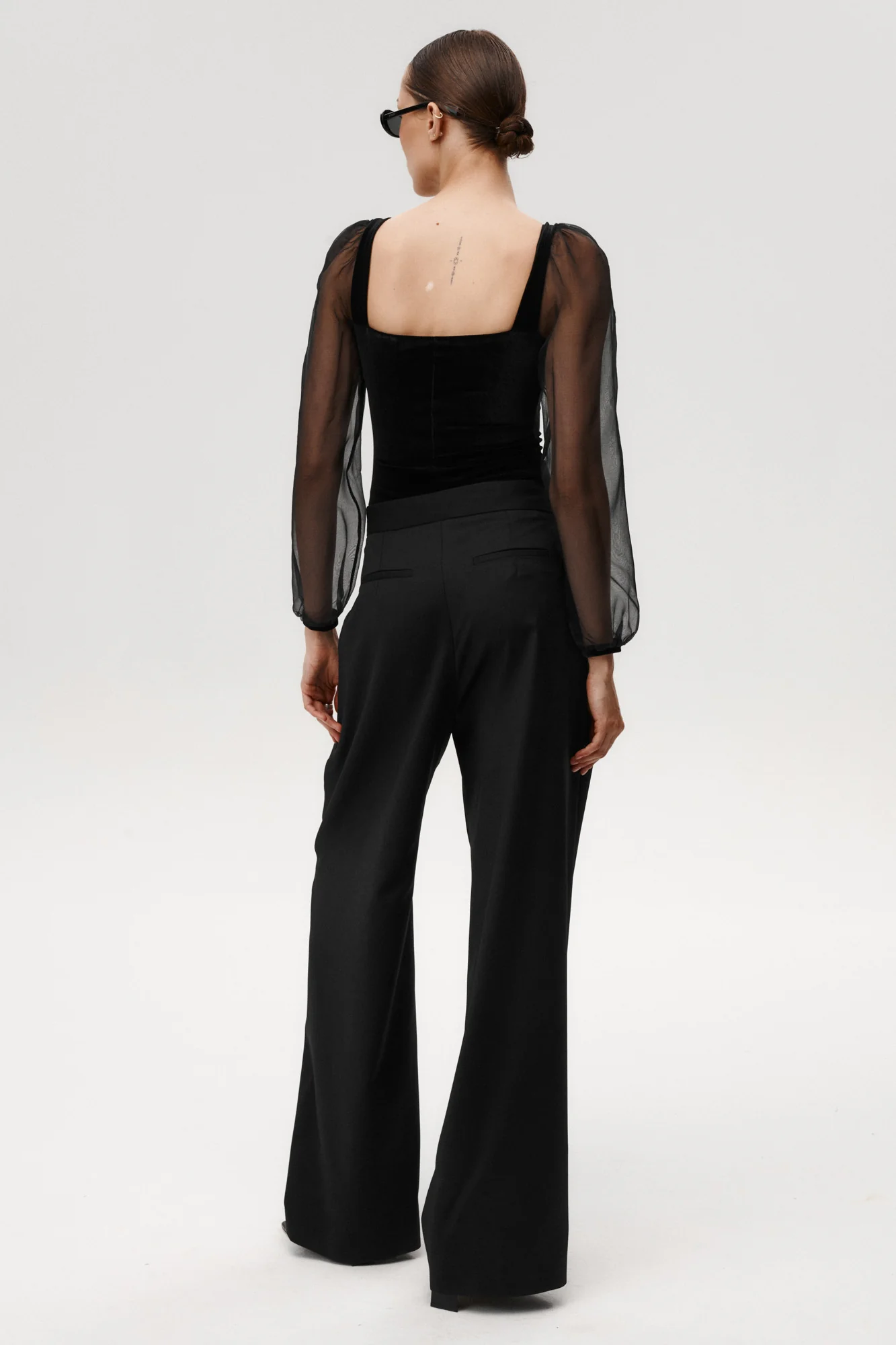Body Hazy Line Czarne - Image 4