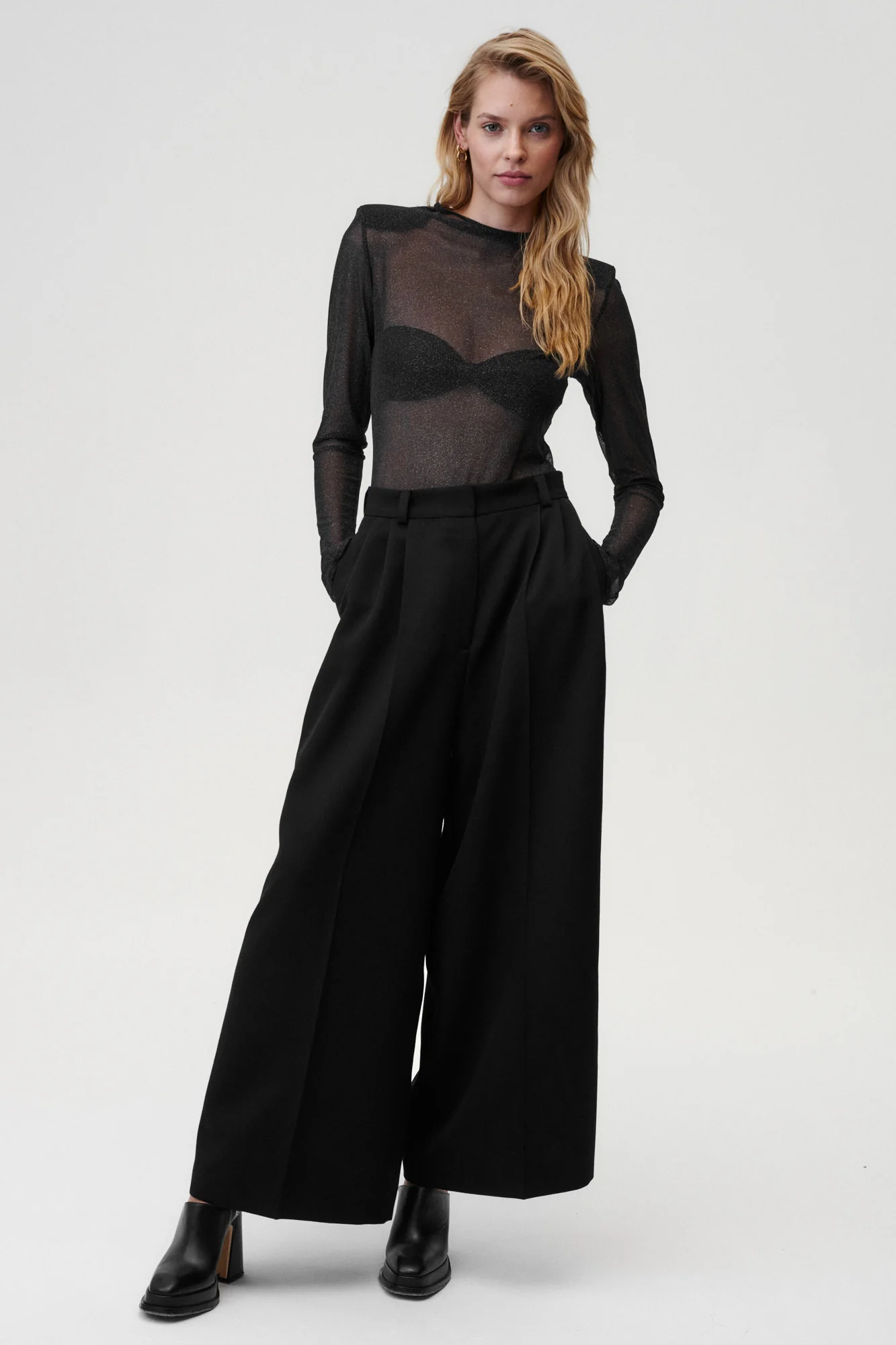 Body Sparkly Aura Czarne - Image 4