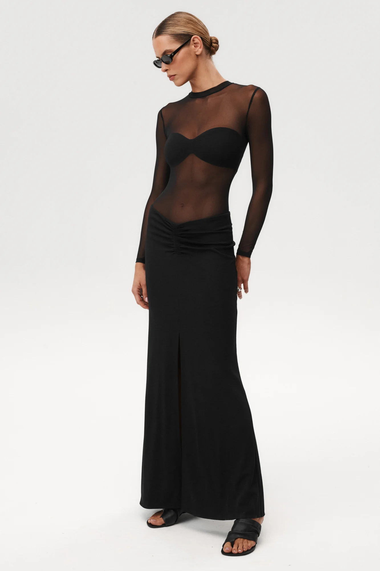Body Stay Simple Czarne - Image 4
